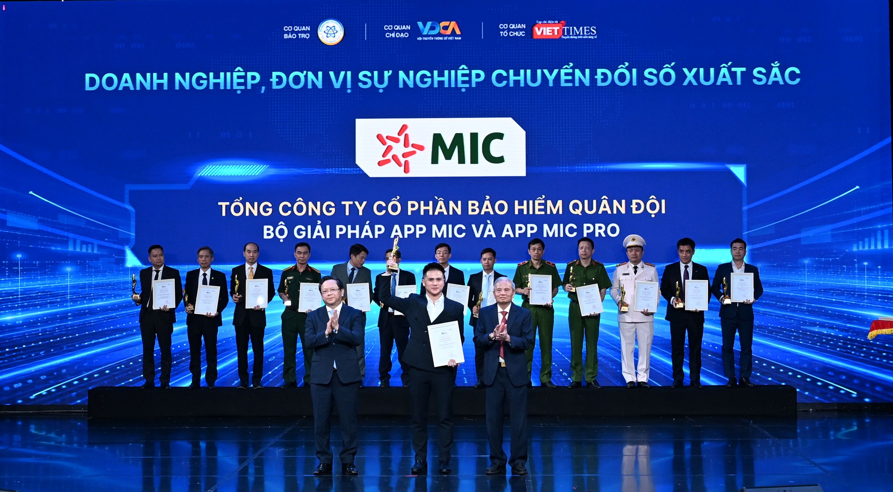 MIC được vinh danh tại Giải thưởng Chuyển đổi số Việt Nam 2026